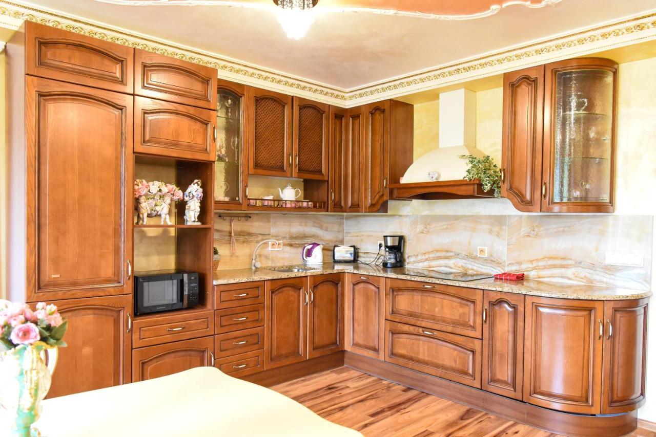 Rose Apartment Marianske Lazne Ngoại thất bức ảnh