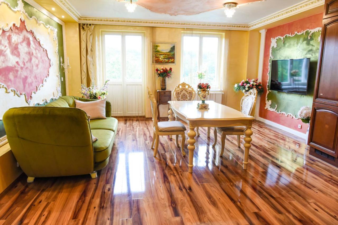 Rose Apartment Marianske Lazne Ngoại thất bức ảnh
