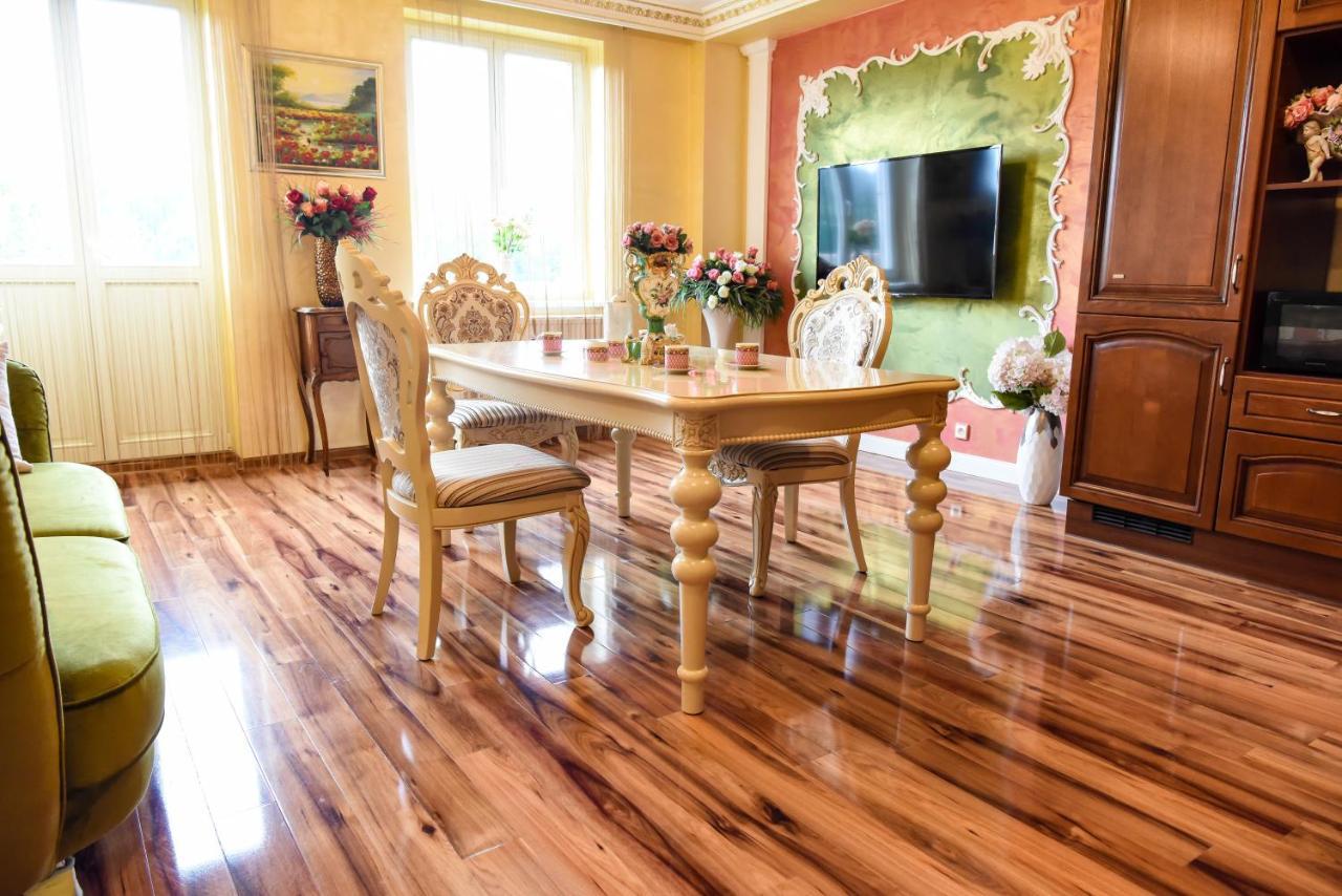 Rose Apartment Marianske Lazne Ngoại thất bức ảnh