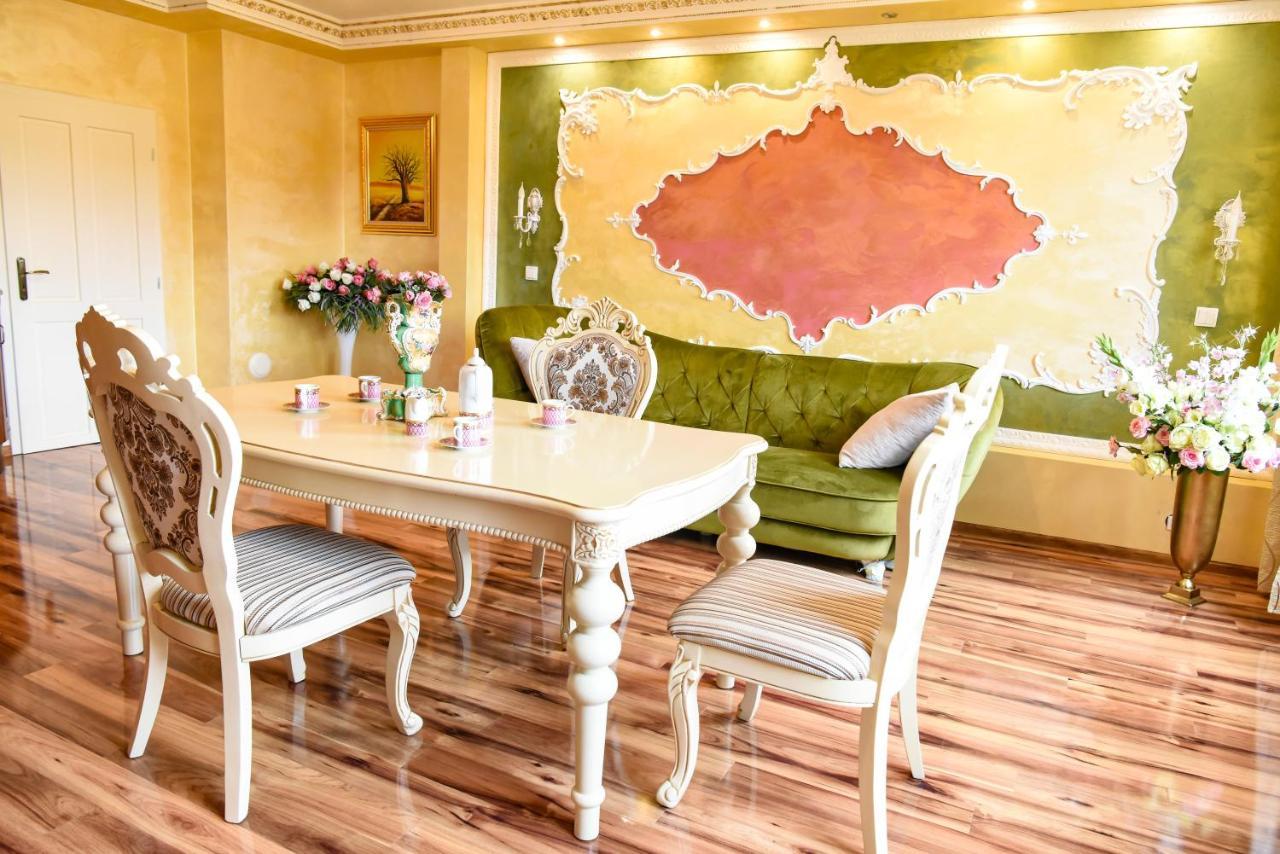 Rose Apartment Marianske Lazne Ngoại thất bức ảnh